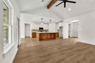 319 Rita Rdg Ct, Millsap, TX 76066 - Photo 10