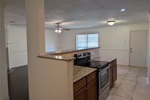 5209 Gates Dr, The Colony, TX 75056 - Photo 2