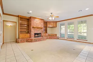 404 Greenwood Ln, Waco, TX 76705 - Photo 16