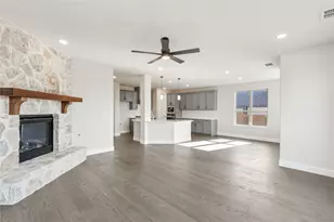 8 Grouse Cir, Sanger, TX 76266 - Photo 16