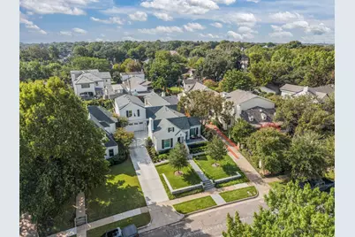 3913 Hamilton Avenue, Fort Worth, TX 76107 - Photo 1