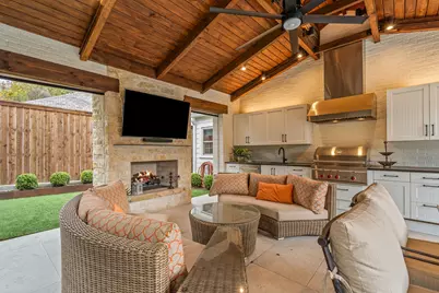 3913 Hamilton Avenue, Fort Worth, TX 76107 - Photo 4