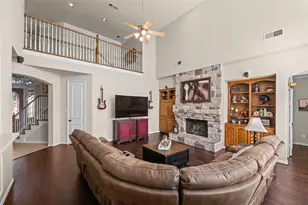 3904 Edna Valley Ct, Flower Mound, TX 75022 - Photo 8