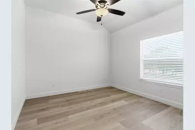 555 Hidden Lake, Bluff Dale, TX 76433 - Photo 24