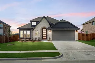 6 Grouse Cir, Sanger, TX 76266 - Photo 2