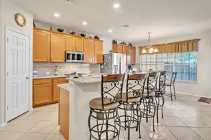 2244 Condor St, Grand Prairie, TX 75052 - Photo 8