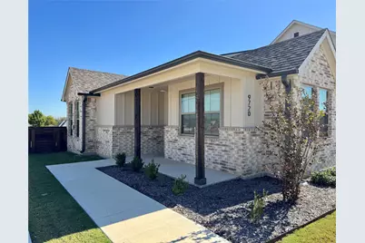 9720 Thorncrown Lane, Fort Worth, TX 76179 - Photo 2