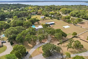 6613 Cardinal Dr, Flower Mound, TX 75022 - Photo 2