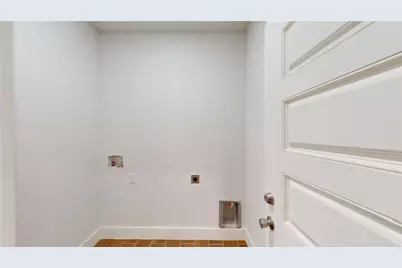 1615 Poplar Street, Dallas, TX 75215 - Photo 26