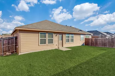 2729 Adams Fall Lane, Fort Worth, TX 76123 - Photo 12