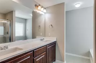 2729 Adams Fall Ln, Fort Worth, TX 76123 - Photo 10