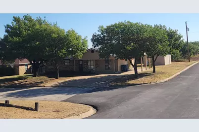 200 Pembrook Drive, Breckenridge, TX 76424 - Photo 4