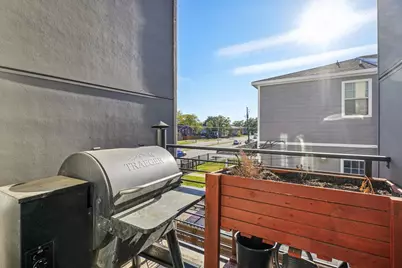 145 N Henderson Avenue #102, Dallas, TX 75214 - Photo 34