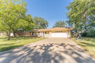 417 Merrell Dr, Sulphur Springs, TX 75482 - Photo 38