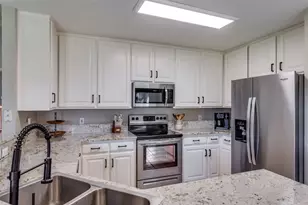 402 Taos Ct E, Aledo, TX 76008 - Photo 8