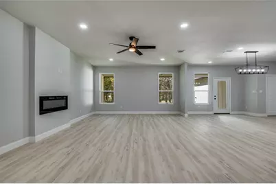 208 Splitrail Drive, Mabank, TX 75143 - Photo 6