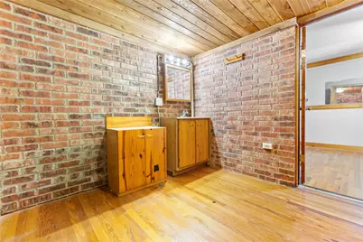 524 S Preston Street, Wolfe City, TX 75496 - Photo 12