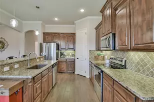 201 Bayless Ave, Godley, TX 76044 - Photo 8