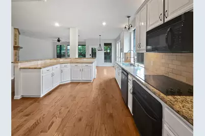 1600 Country Walk Drive, McKinney, TX 75071 - Photo 6