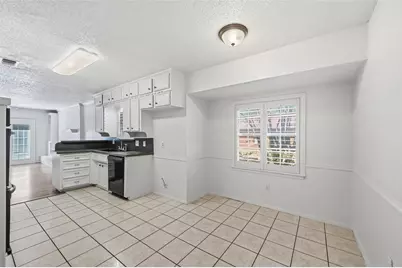 6320 Lunar Drive, Edgecliff Village, TX 76134 - Photo 8