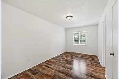 6320 Lunar Drive, Edgecliff Village, TX 76134 - Photo 14