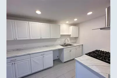 6024 Westridge Lane #305, Fort Worth, TX 76116 - Photo 2