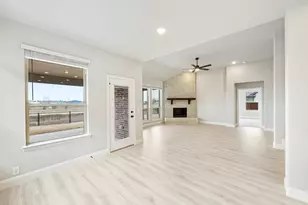 7825 Barley Fld St, Joshua, TX 76058 - Photo 16