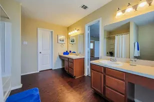 1705 Wickham Dr, Burleson, TX 76028 - Photo 10