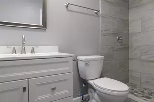 1524 Carnation Dr, Lewisville, TX 75067 - Photo 16