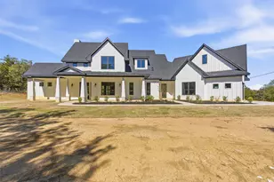 1552 Lakeridge Blvd, Sunset, TX 76270 - Photo 8