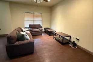 2410 S 2nd St, Waco, TX 76706 - Photo 12