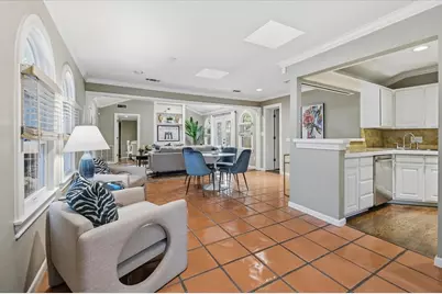 4232 Pershing Avenue, Fort Worth, TX 76107 - Photo 10