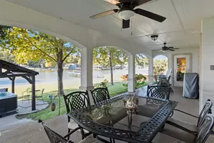 189 Ben Lacy Dr, Gun Barrel City, TX 75156 - Photo 2