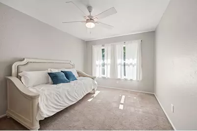 728 Heather Wood Drive, Grapevine, TX 76051 - Photo 18