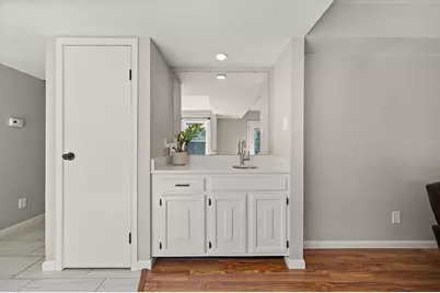 728 Heather Wood Drive, Grapevine, TX 76051 - Photo 8