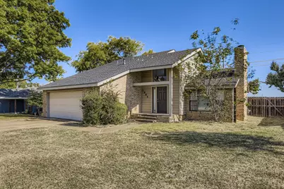 1885 Cliff View Drive, Lewisville, TX 75077 - Photo 2