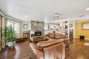 371 Co Rd 4874, Newark, TX 76071 - Photo 6