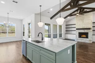 2000 Cypress Ct, Weatherford, TX 76085 - Photo 8