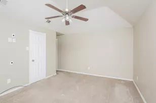 835 Collins Blvd, Cedar Hill, TX 75104 - Photo 8