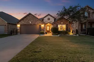 1628 Ridge Creek Ln, Aubrey, TX 76227 - Photo 2