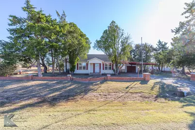 405 S Hinton Street, Benjamin, TX 79505 - Photo 2