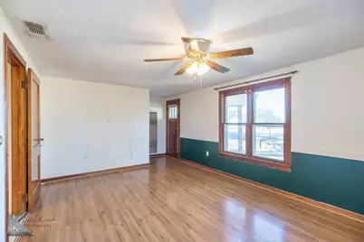 405 S Hinton Street, Benjamin, TX 79505 - Photo 8