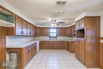 405 S Hinton Street, Benjamin, TX 79505 - Photo 10