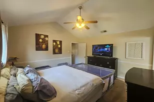 520 Post Oak Ln, Burleson, TX 76028 - Photo 18