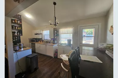 520 Post Oak Lane, Burleson, TX 76028 - Photo 8