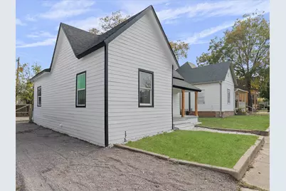 1719 May Street, Fort Worth, TX 76110 - Photo 4