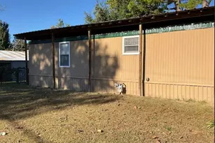 408 Leathers Ln, Jewett, TX 75846 - Photo 6