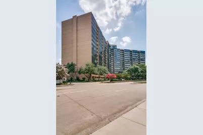 5200 Keller Springs Road #824, Dallas, TX 75248 - Photo 10