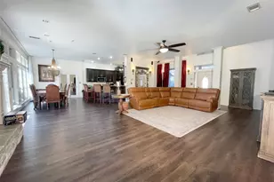 286 W Ridge St, Decatur, TX 76234 - Photo 12