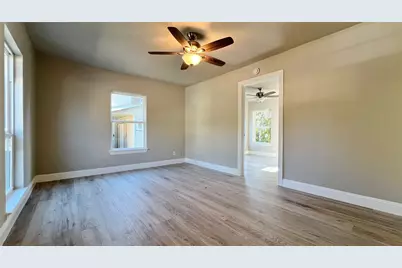 4133 Alamo Avenue, Fort Worth, TX 76107 - Photo 2